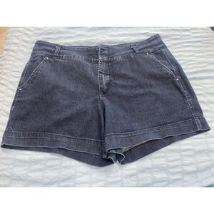 One 5 One Jean Shorts Size 16